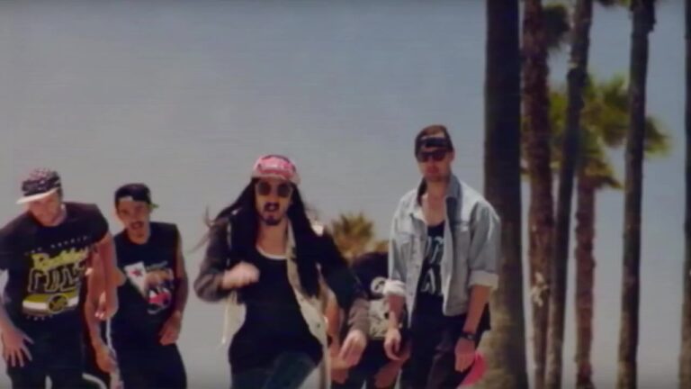 0462 Steve Aoki feat Chris Lake & Tujamo - Boneless