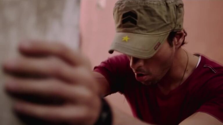 0496 Nicky Jam Ft. Enrique Iglesias - El perdon