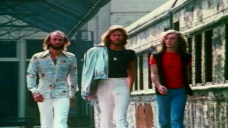 0598 Bee Gees - Stayin Alive
